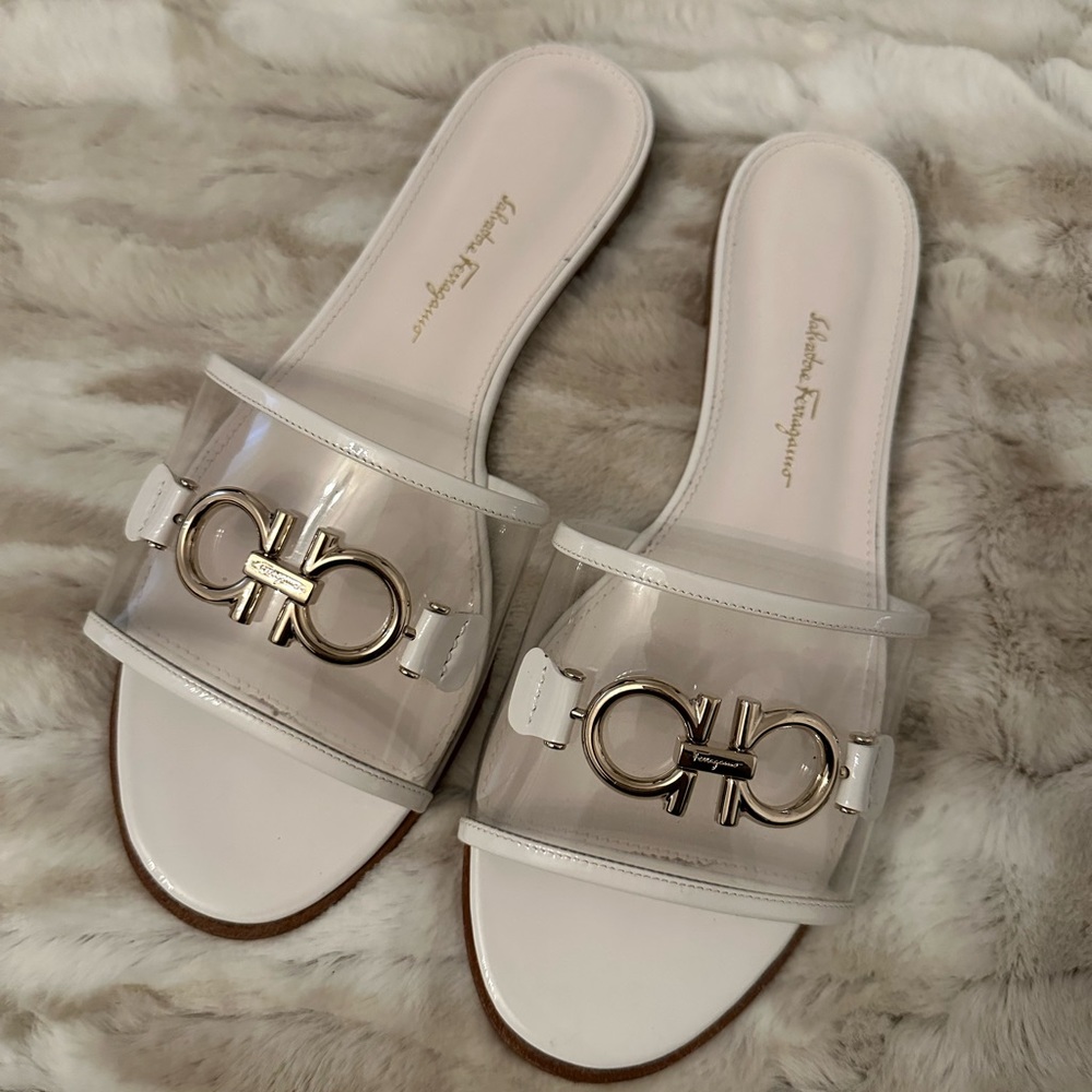 Ferragamo Rhode slides
